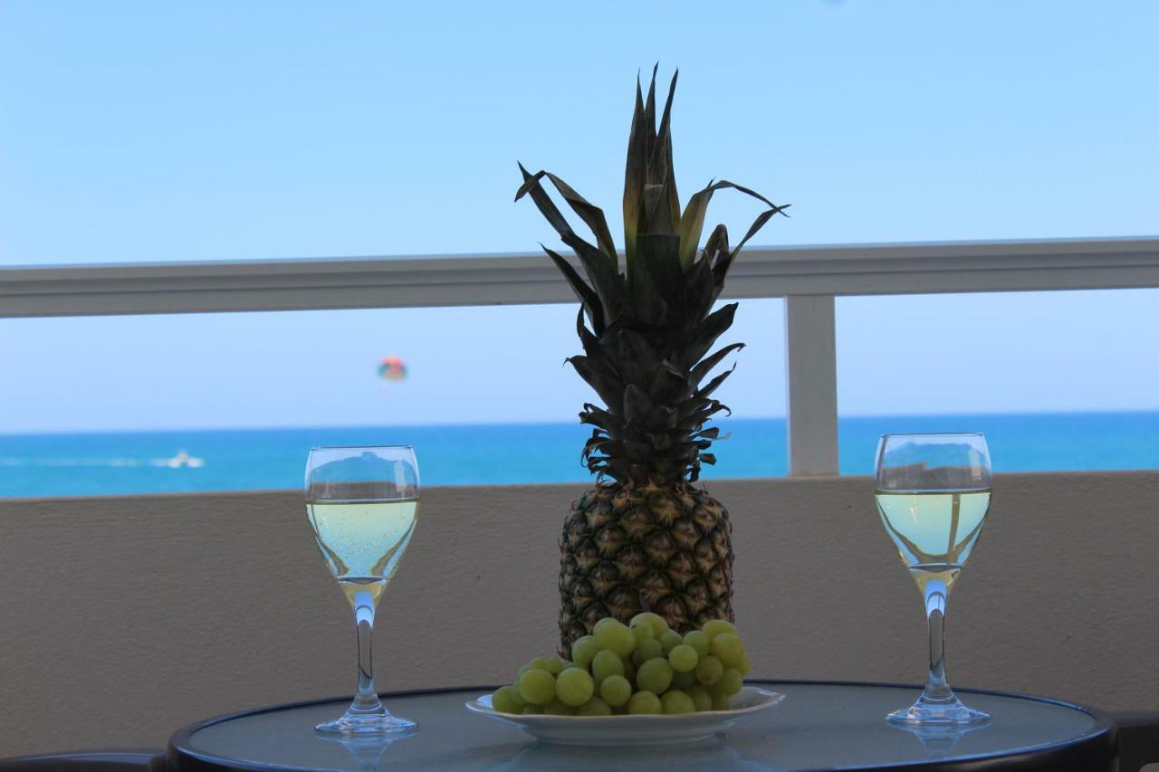 Apartment Amazing Beachfront In